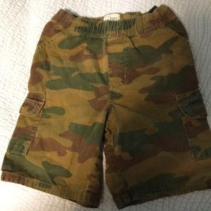 The children’s place shorts size 4T